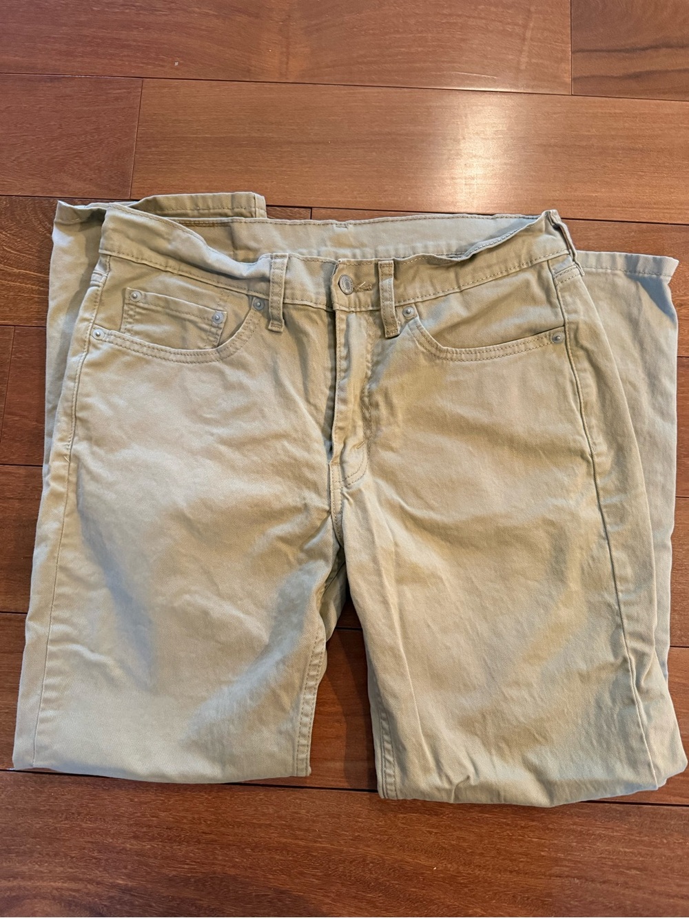Levi's 514 Straight Khaki Pants